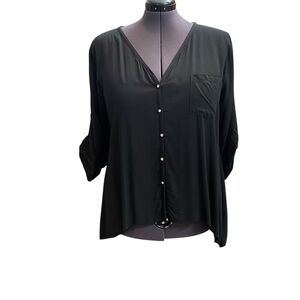 Premise Studio Women's Plus 1X Black Button-Down tunic top blouse tab sleeve